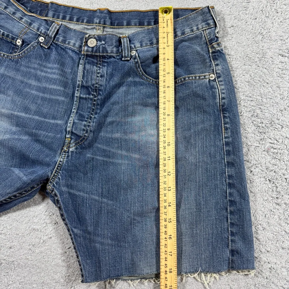 Levi's Mens 501 Cut Off Denim Shorts W34 Blue Medium Wash Raw Hem Cotton